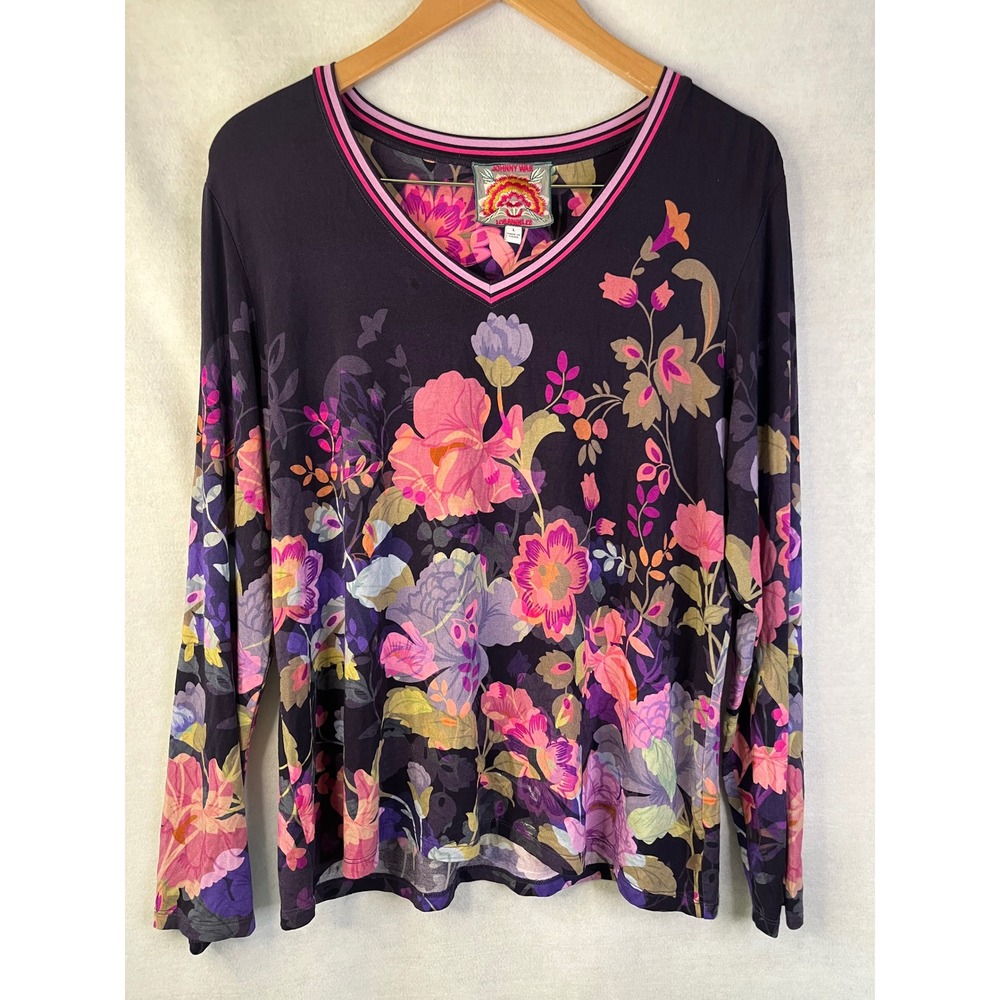 Johnny Was Janie Favorite Valeria Floral Special Tee L Purple Top Blouse V Neck